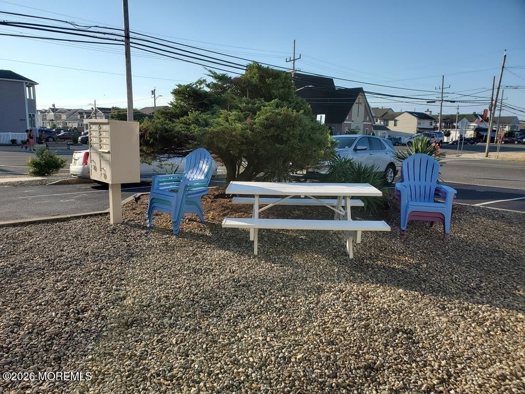 1704 Grand Central Avenue – photo 2