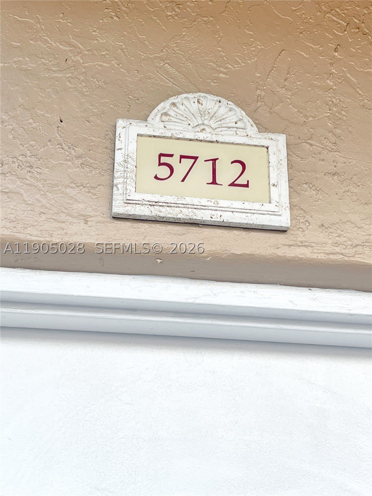 5712 W 25th Ct – photo 5