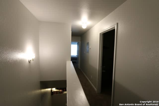 24 Bratton – photo 3