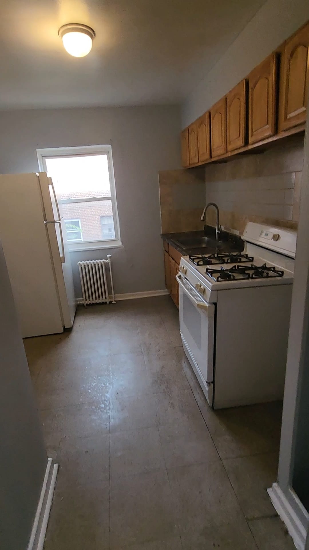 70 Crawford St – photo 3