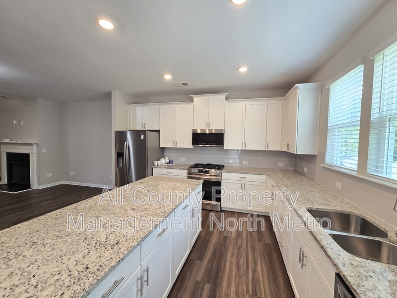 490 Tall Pines Terrace – photo 5