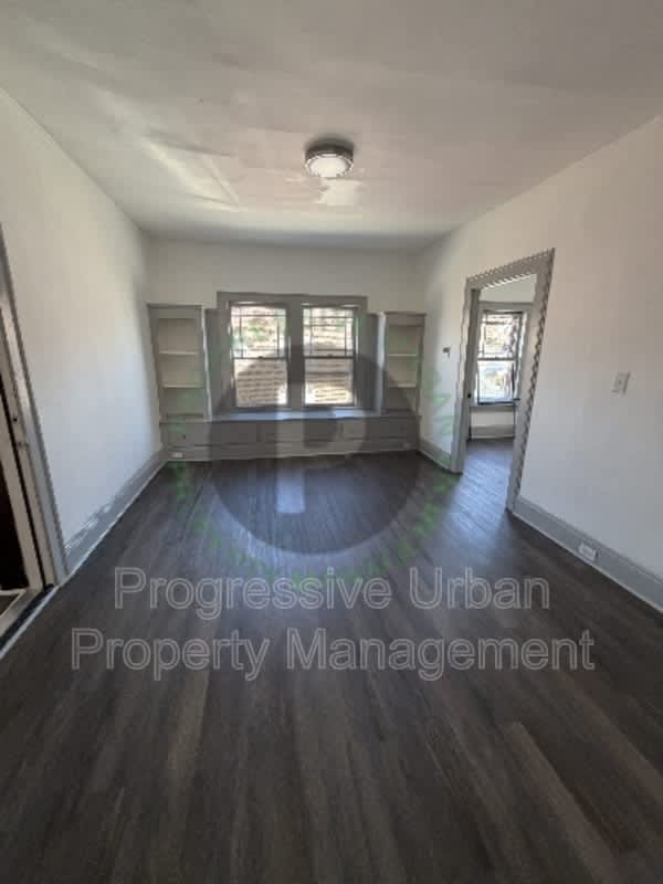2002 Chesterland Avenue – photo 2