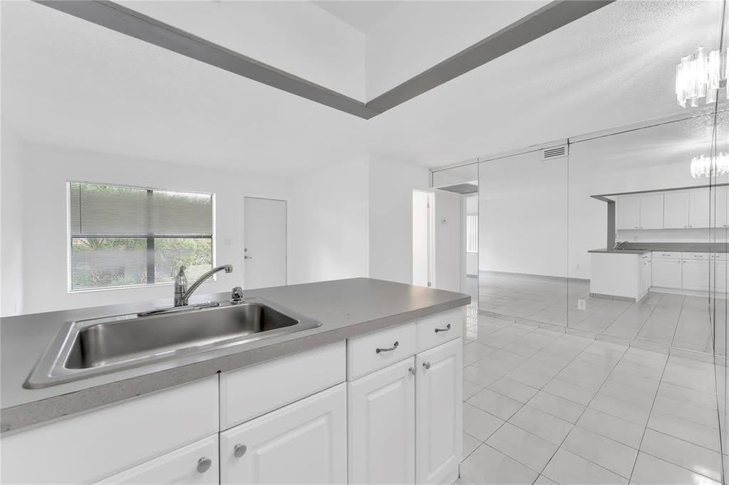 6705 W 26th Drive – photo 5