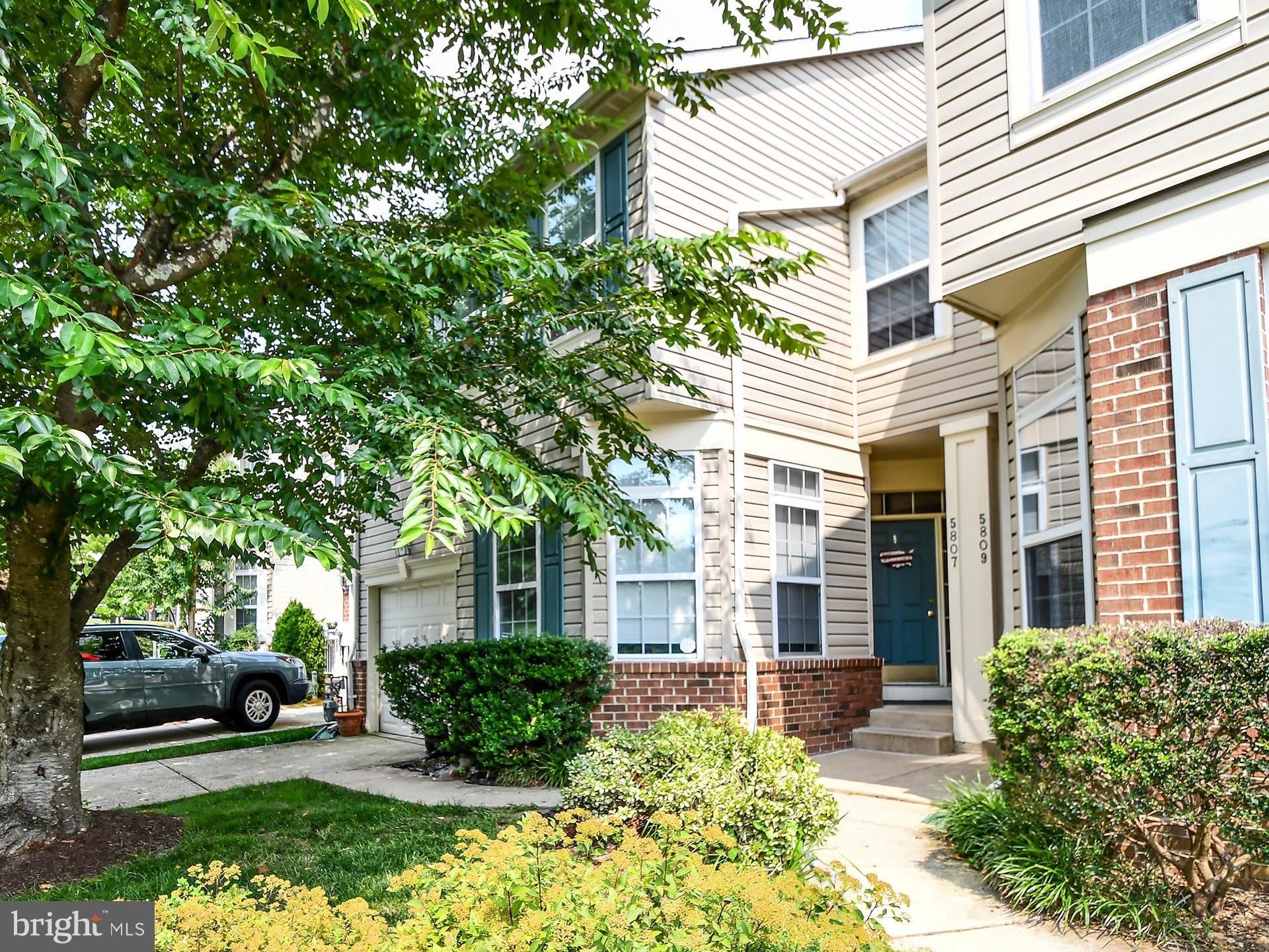 5807 IVY LEAGUE – photo 1