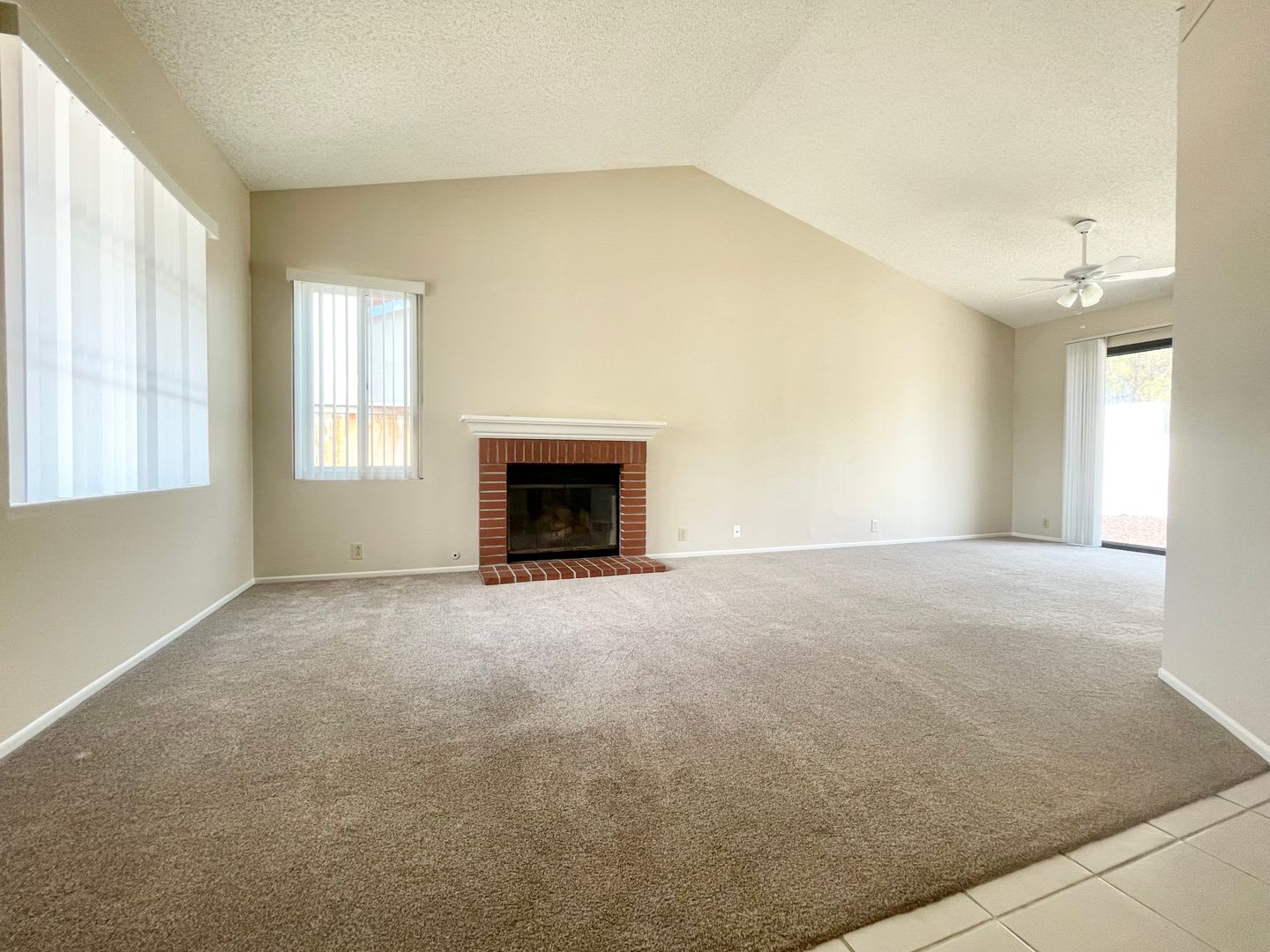 Single level home near Guajome Park w/ A/C! – photo 2