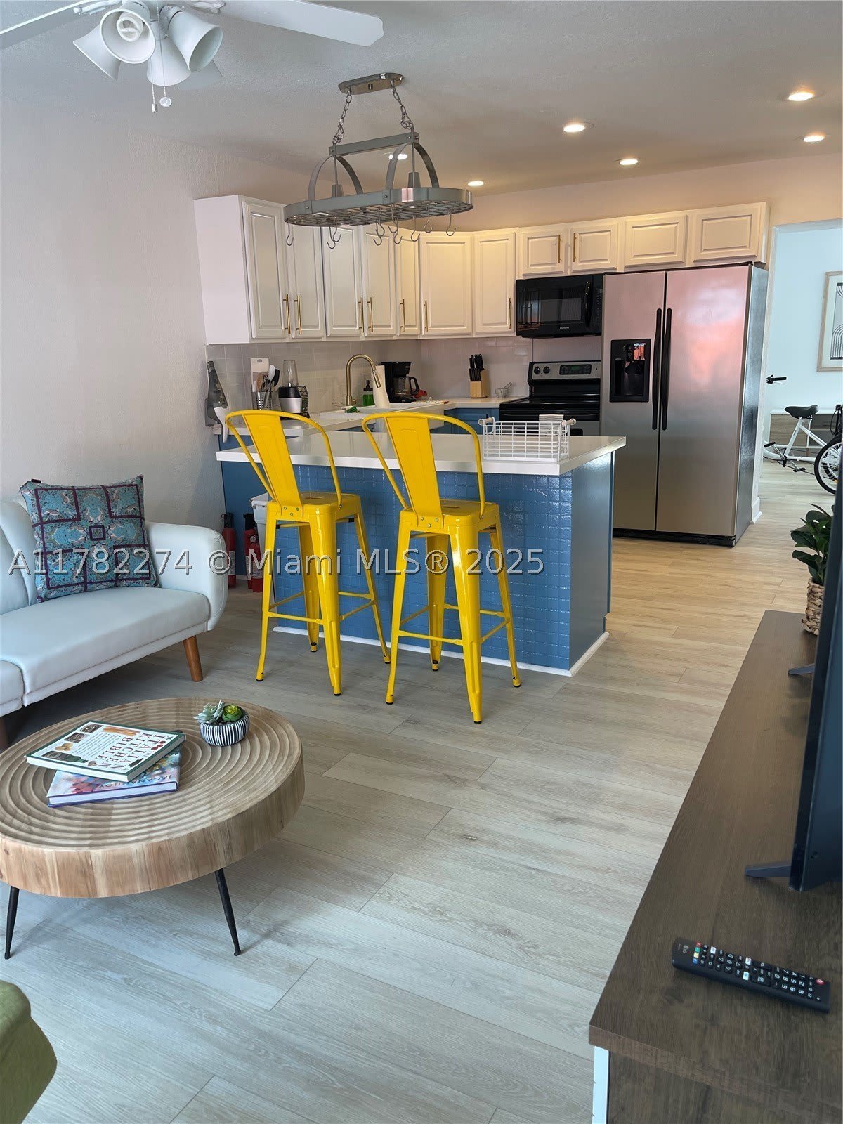 1560 NE 145th St – photo 5