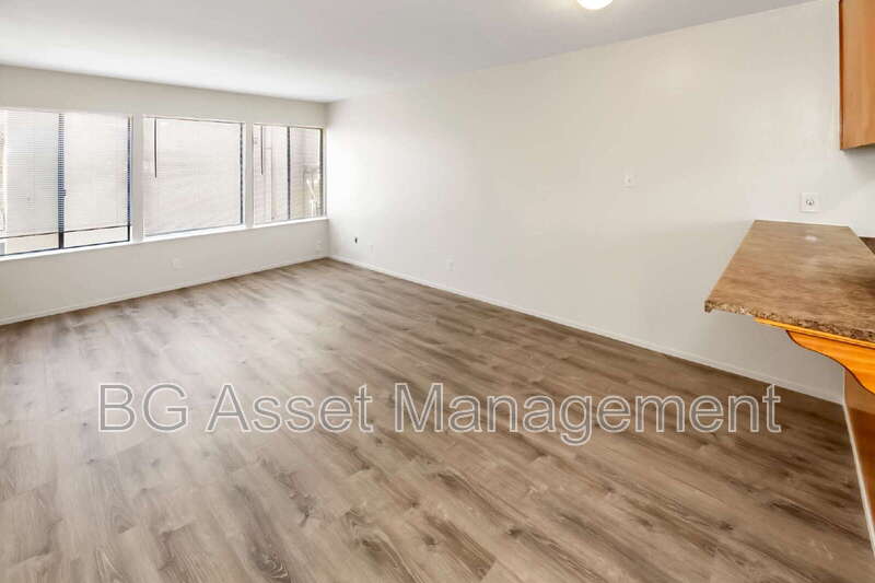 3600 Dimond Avenue – photo 2