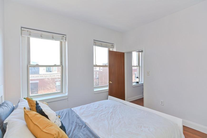 156 Cottage St. – photo 3