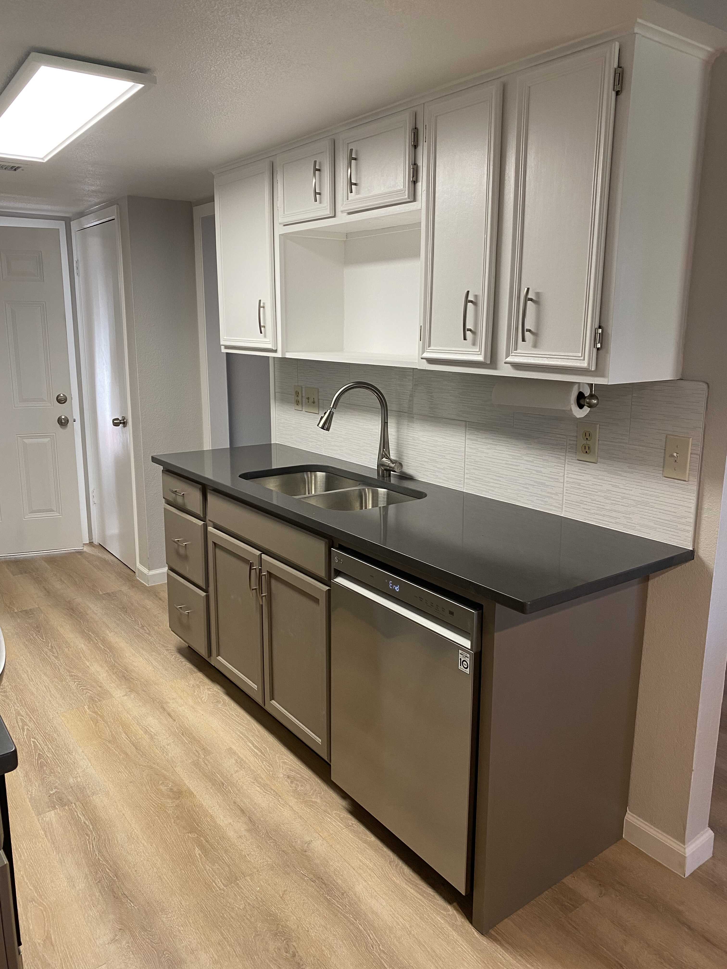 8812 Clearbrook Trail – photo 1