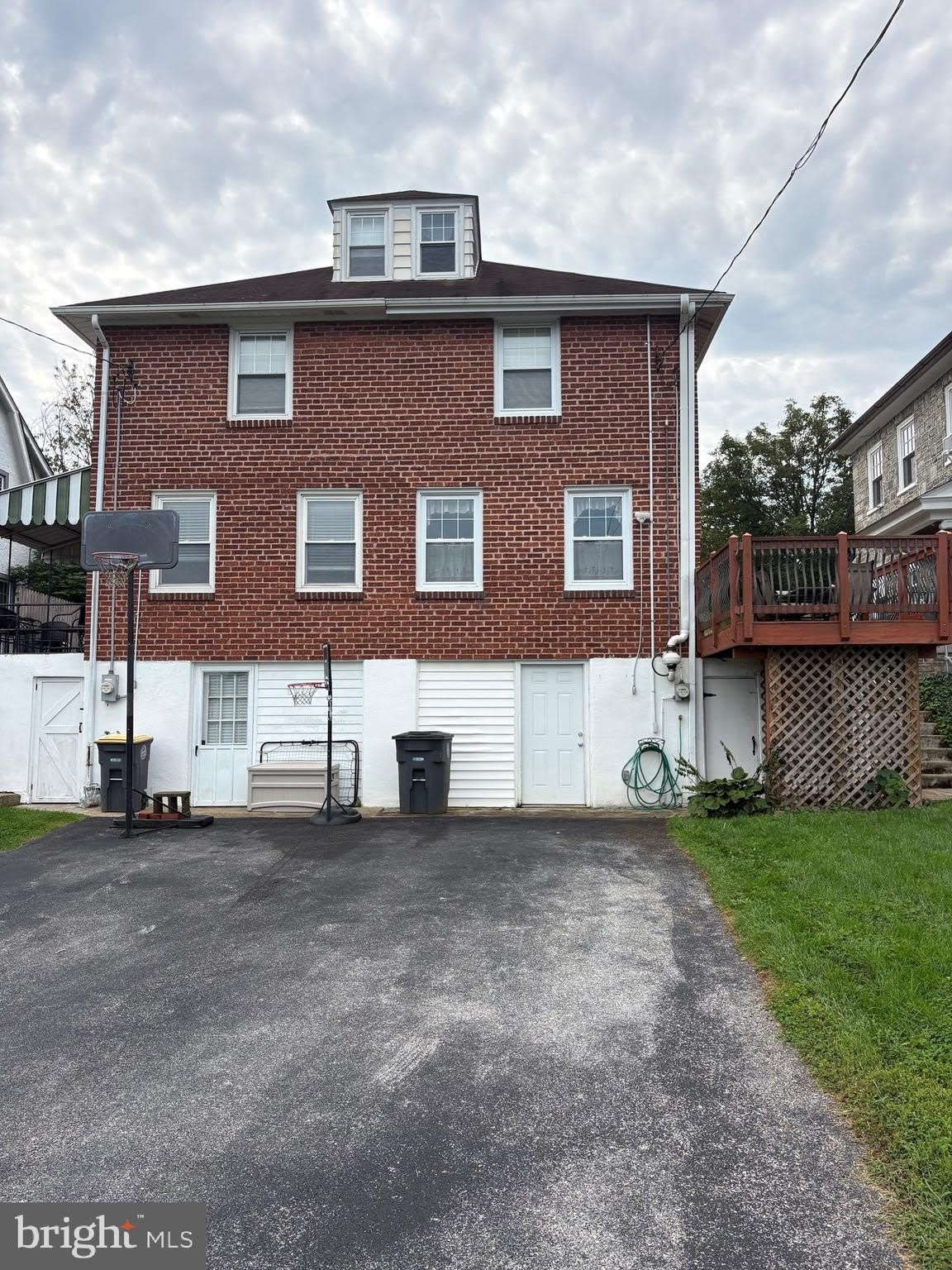 337 W Pennsylvania Avenue – photo 5