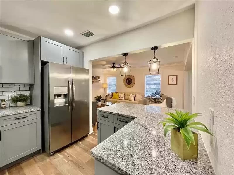 3217 West Hartnett Avenue – photo 4