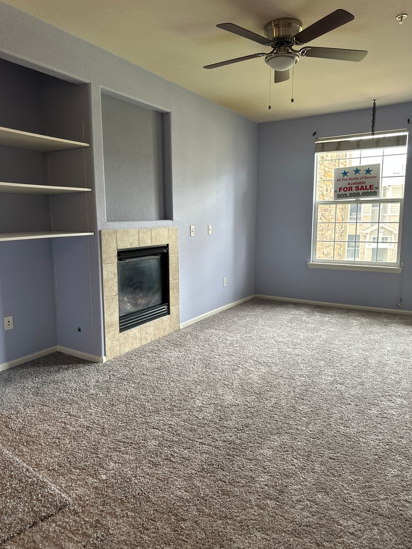 2 bedroom 2 bathroom Condo in Erie – photo 2