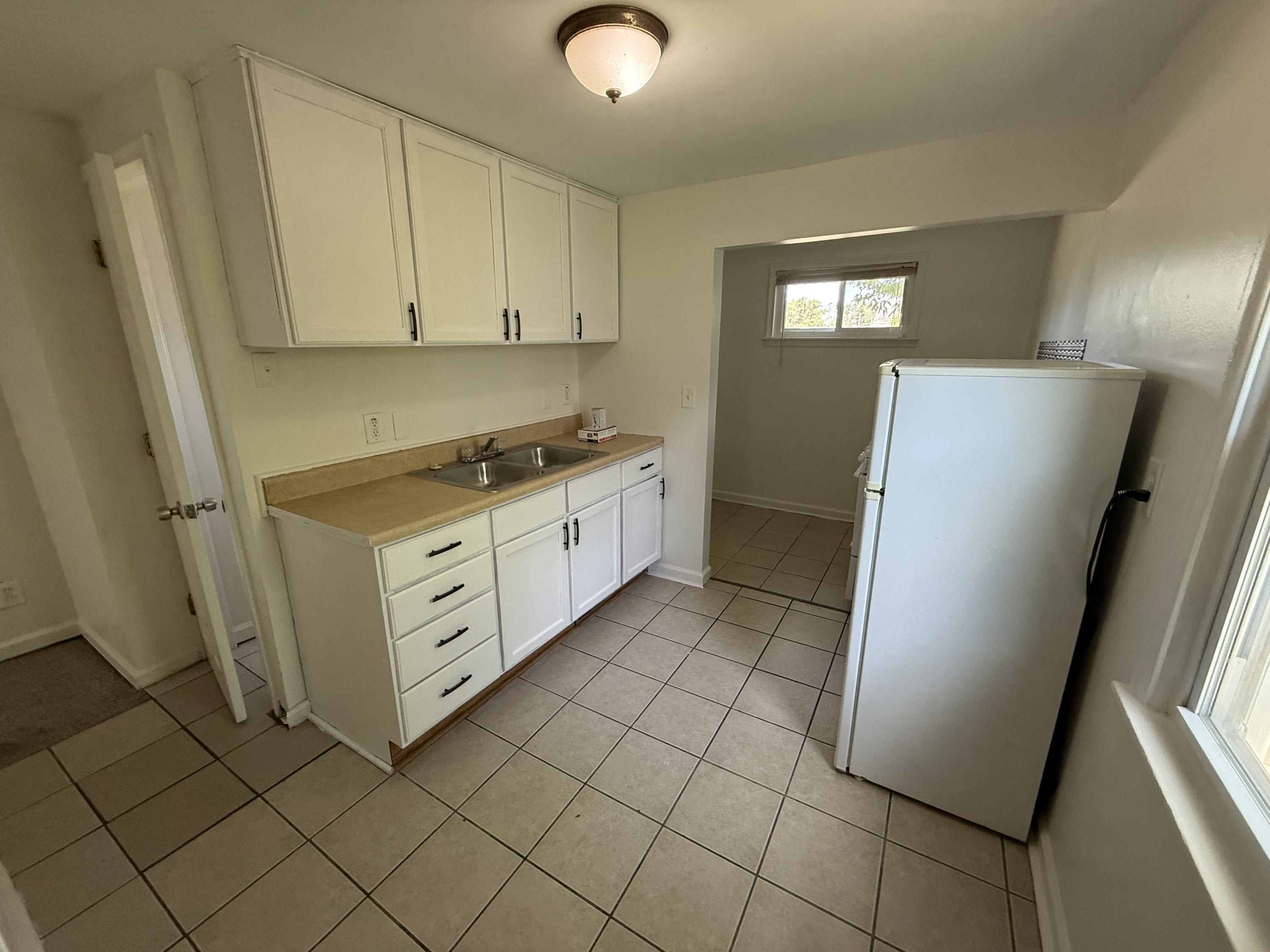 11359 Maxwell Avenue – photo 4