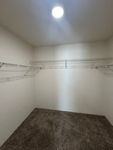 411 Raleigh Ct – photo 4