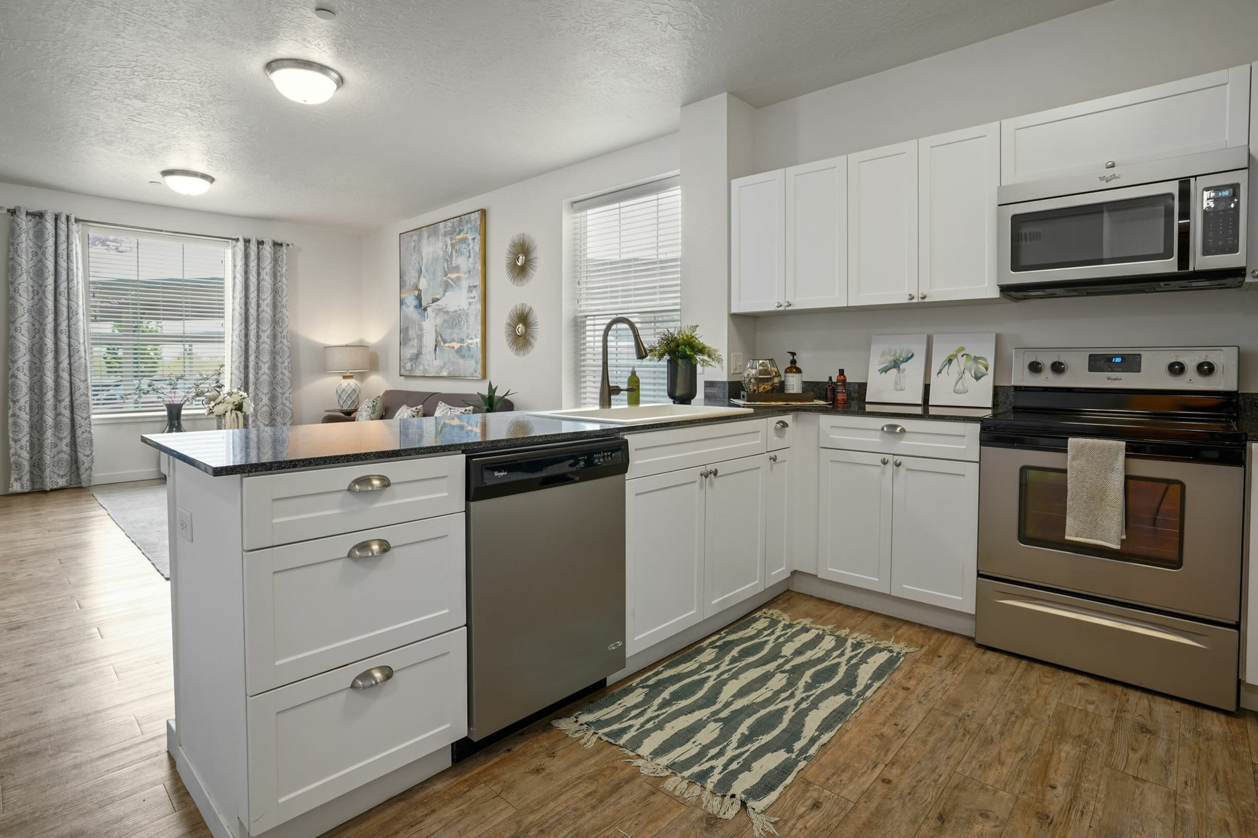 Ivy at Draper Age 55+ Apartment Homes – photo 3