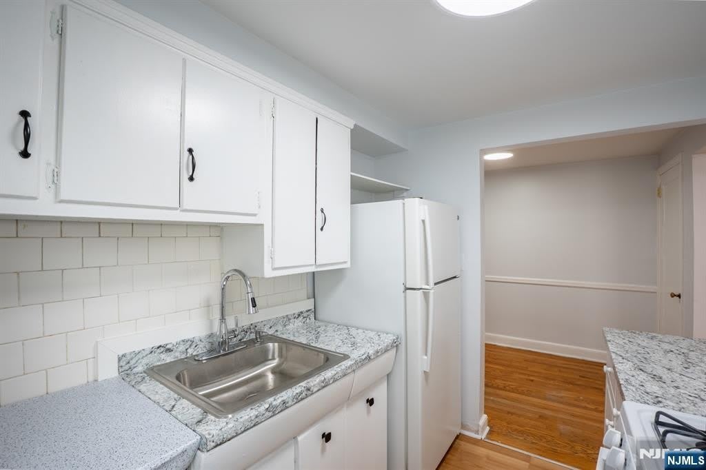 18 E 7th Street – photo 5
