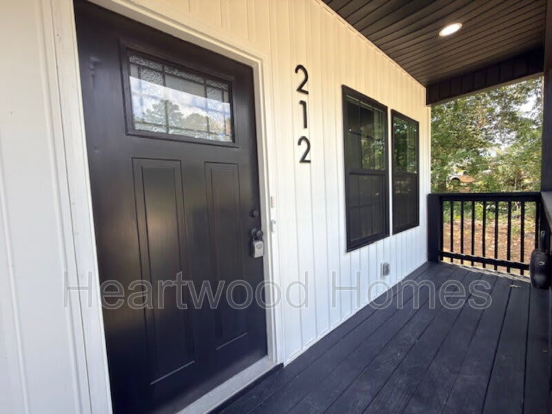 212 Lincolnshire Boulevard – photo 5