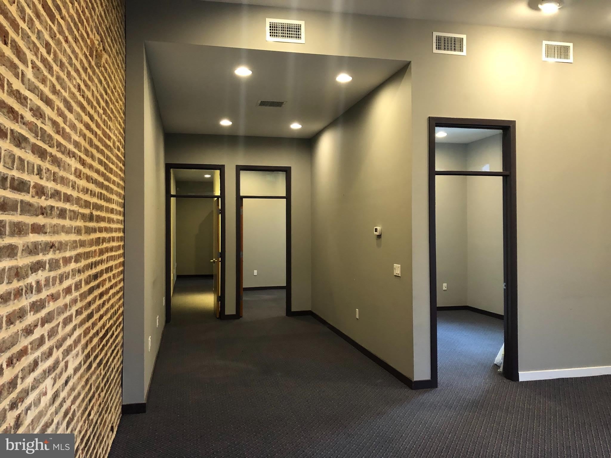 2938 O'DONNELL Street – photo 4