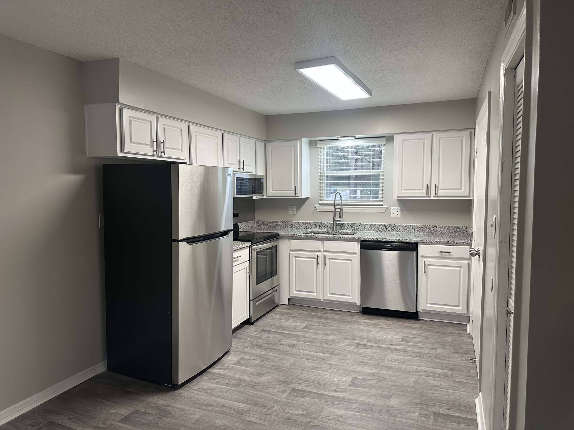 North Oaks Landing – photo 3