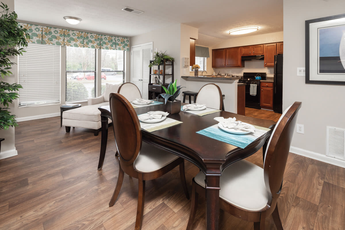 Chatsworth Apartments – photo 5