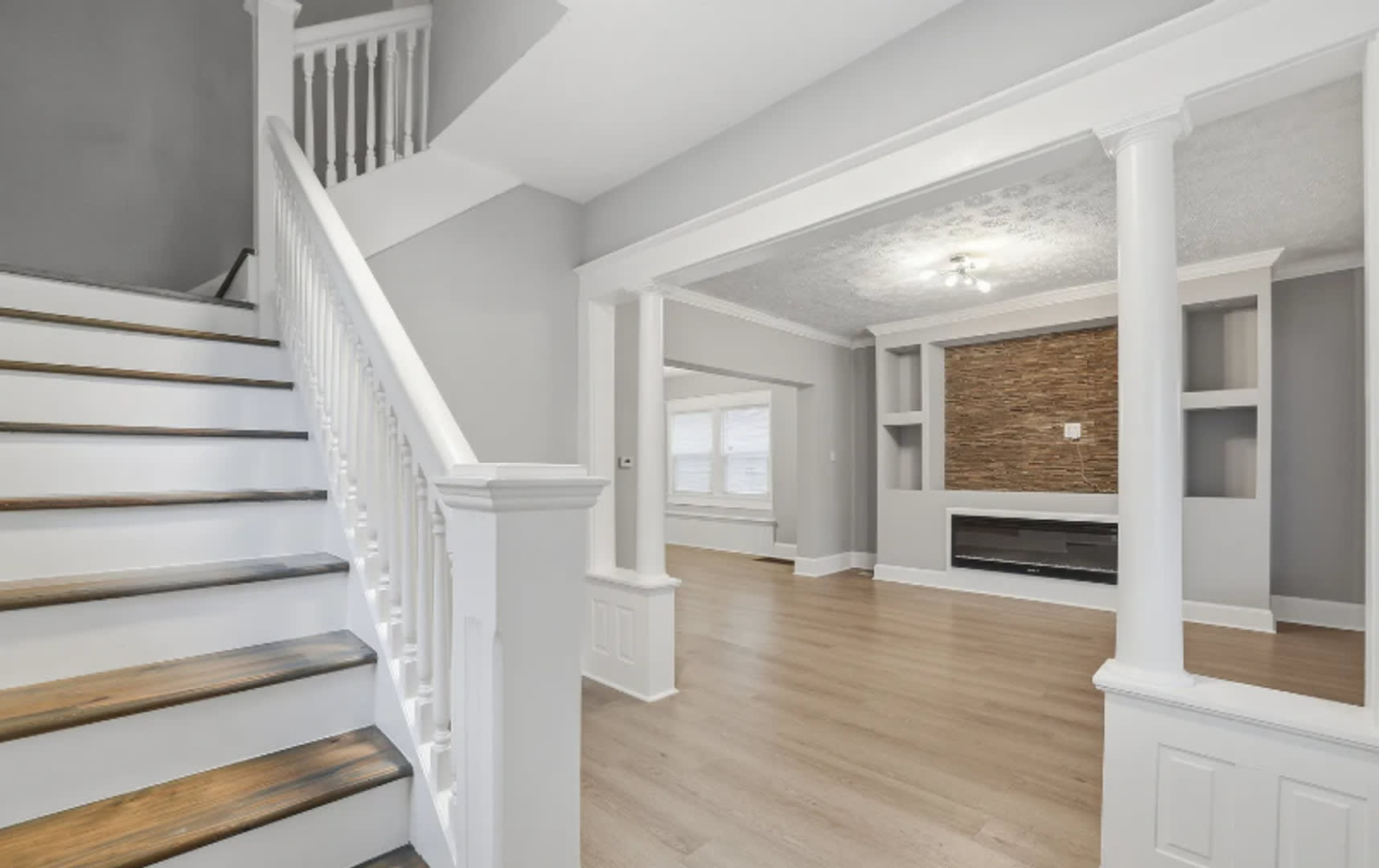 Large 2 Bedroom Home – photo 5