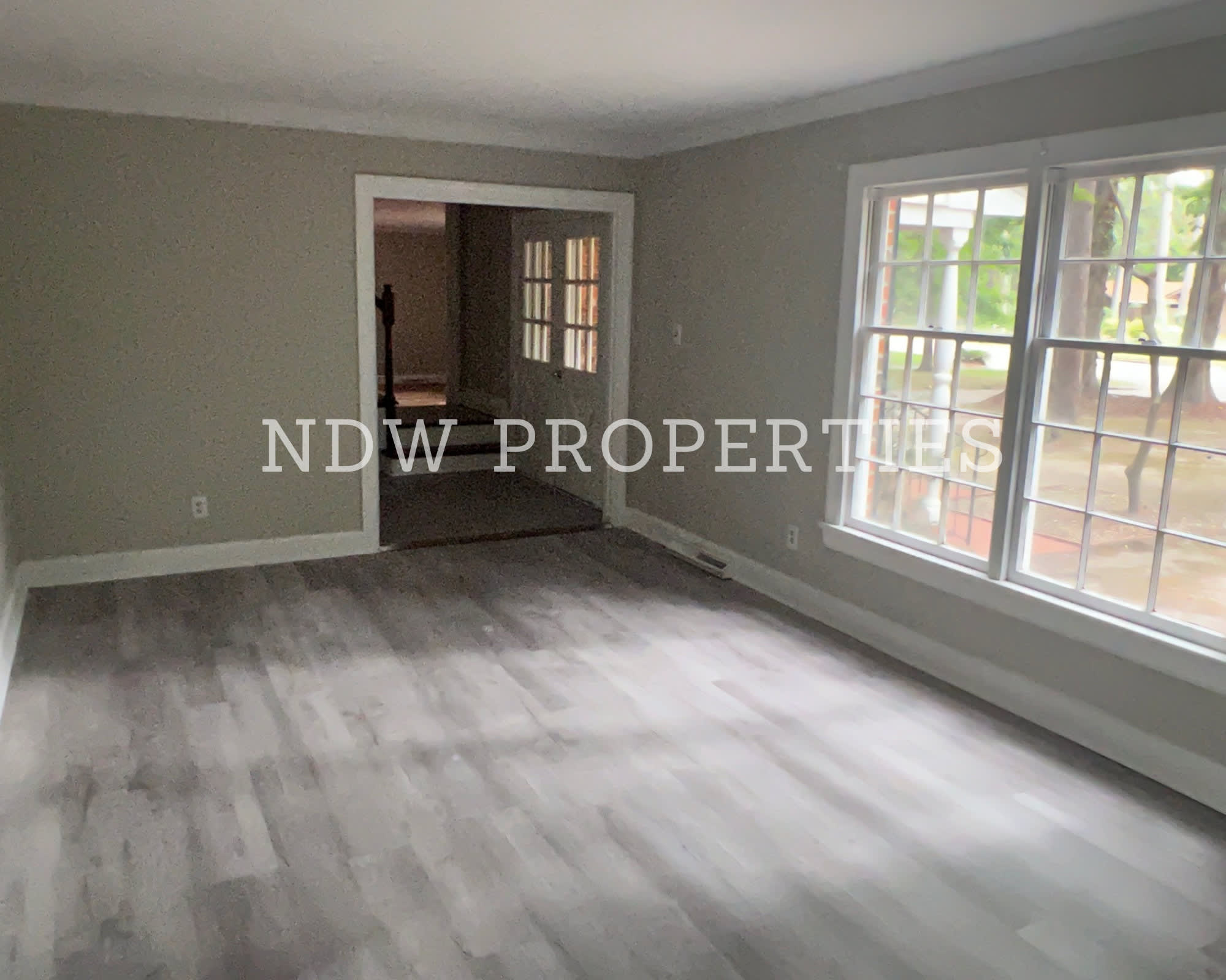 1203 Waverly Rd Nw – photo 4