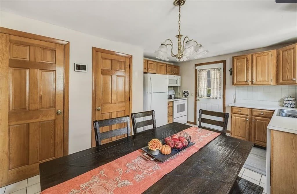 11 Boyden St – photo 5