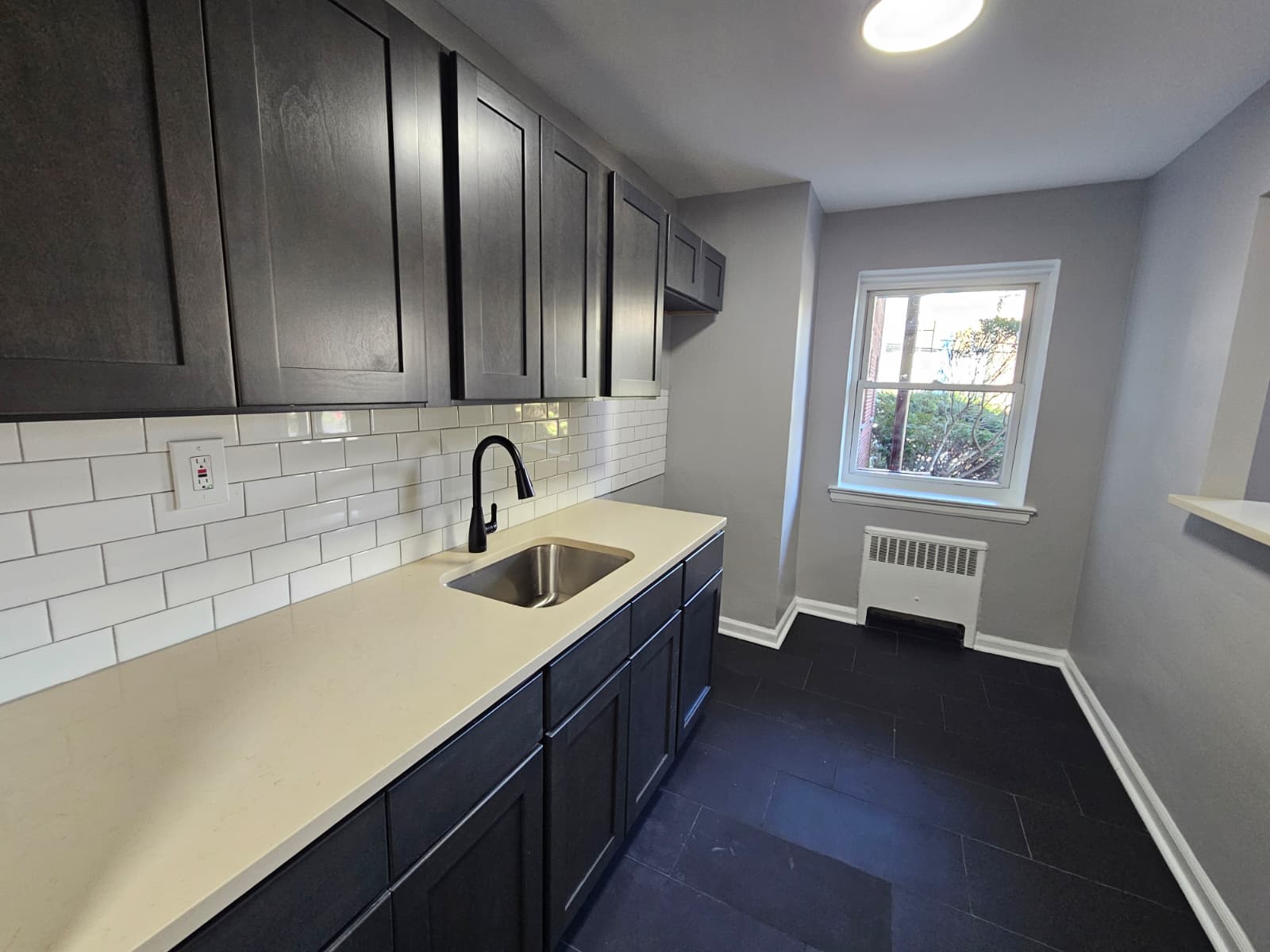 1280 Clinton Ave – photo 3
