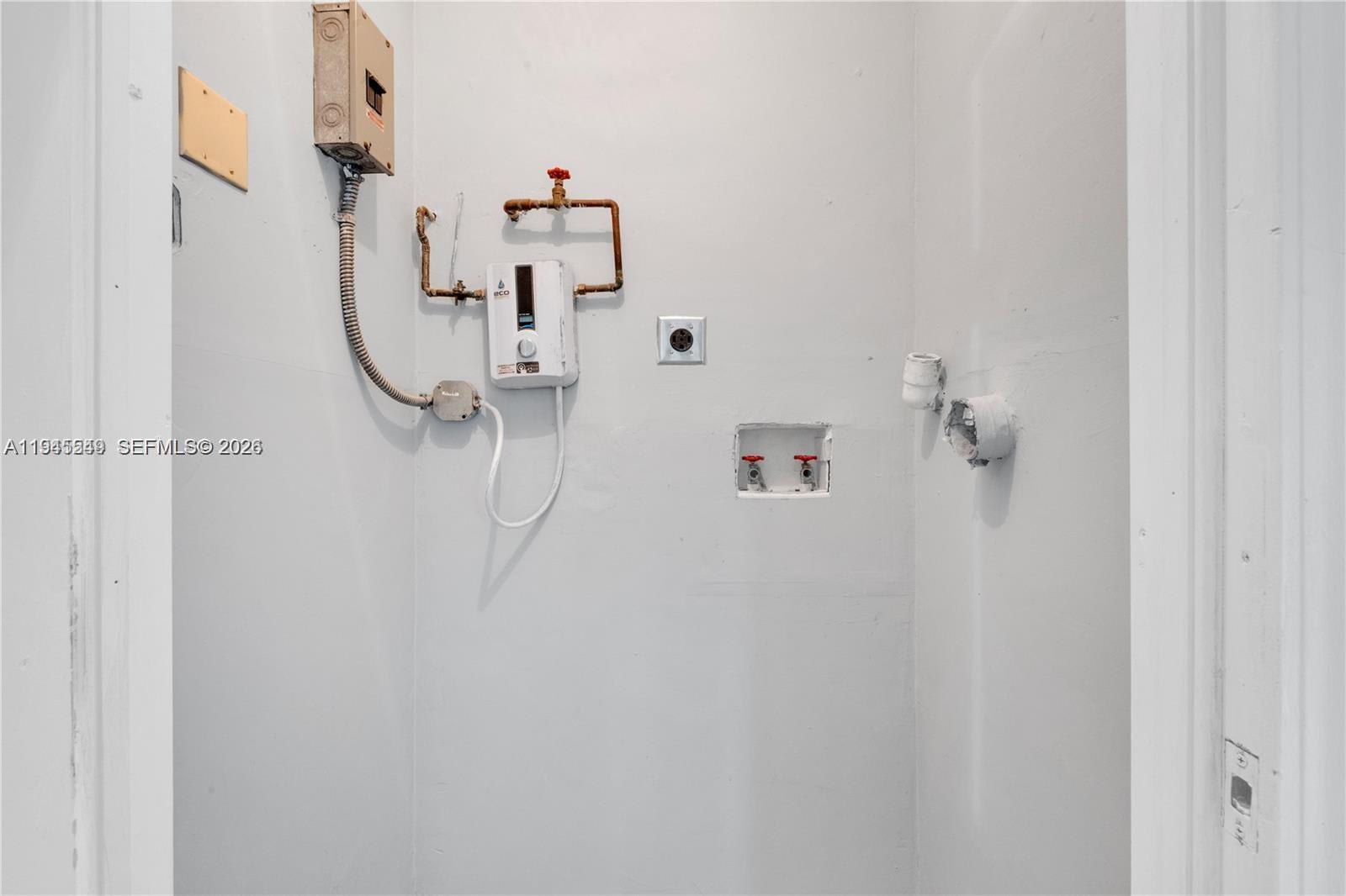 2000 Northwest 27th Street – photo 3