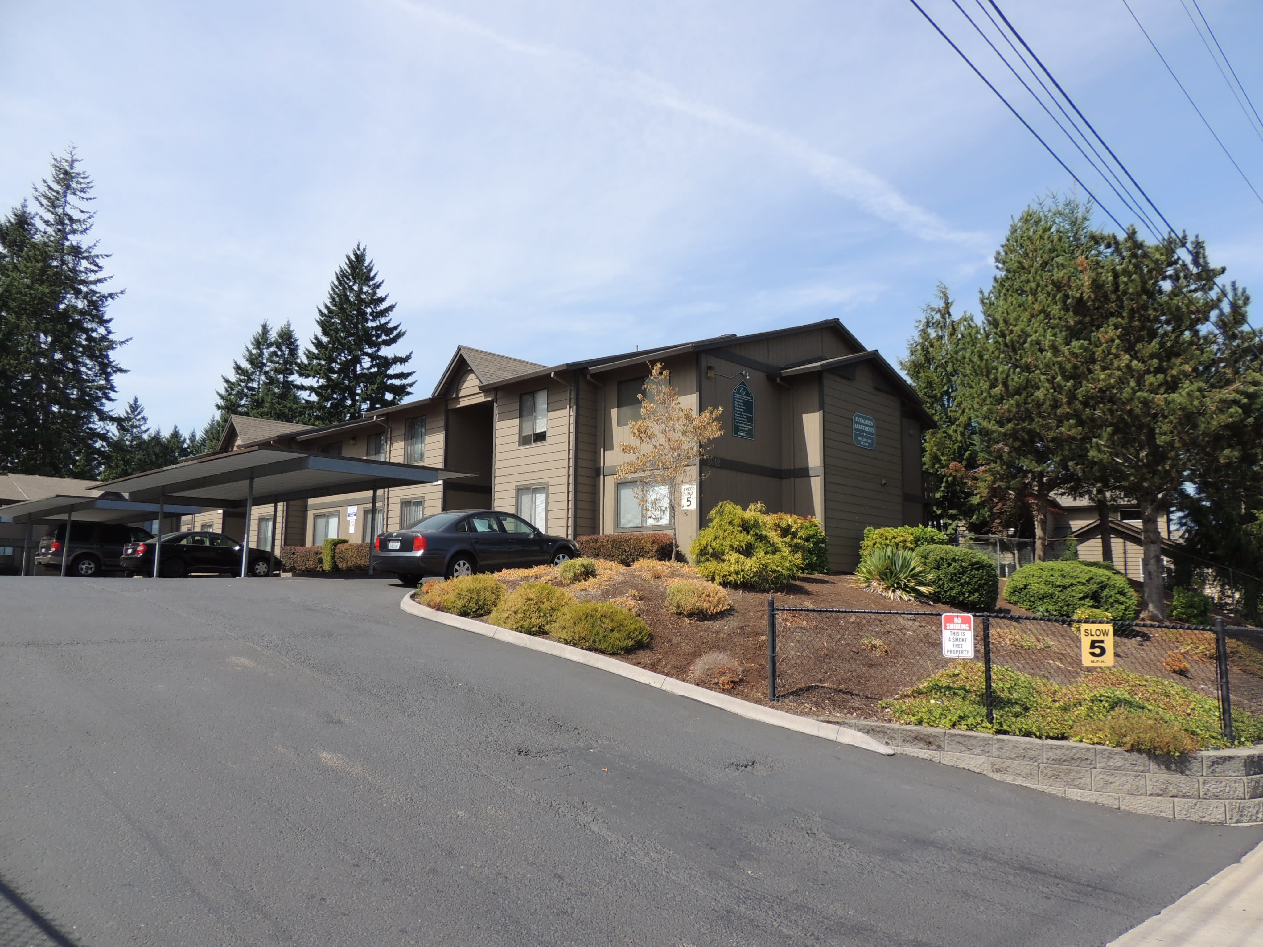 Evergreen Apartments – photo 5