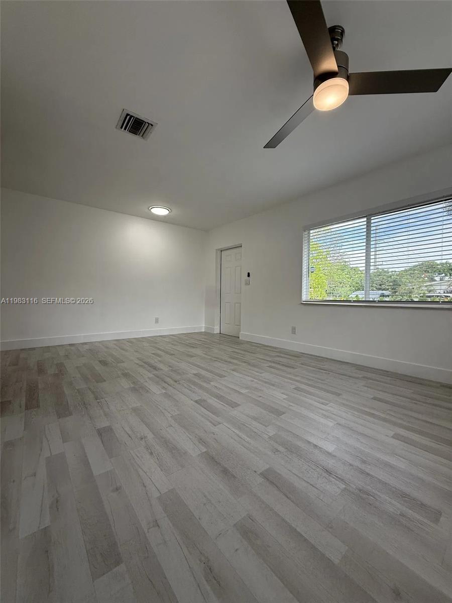 1200 Northwest 3rd Avenue – photo 2