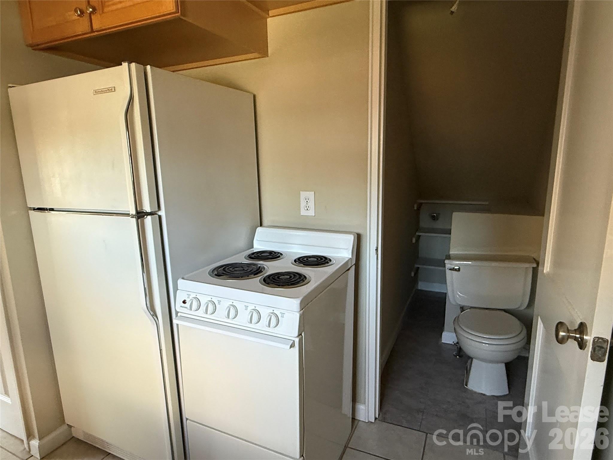 524 Wakefield Drive – photo 5