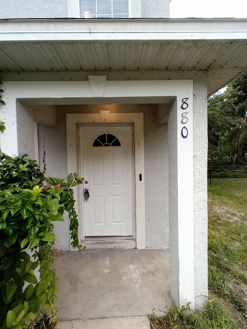880 E Columbia Ave – photo 2