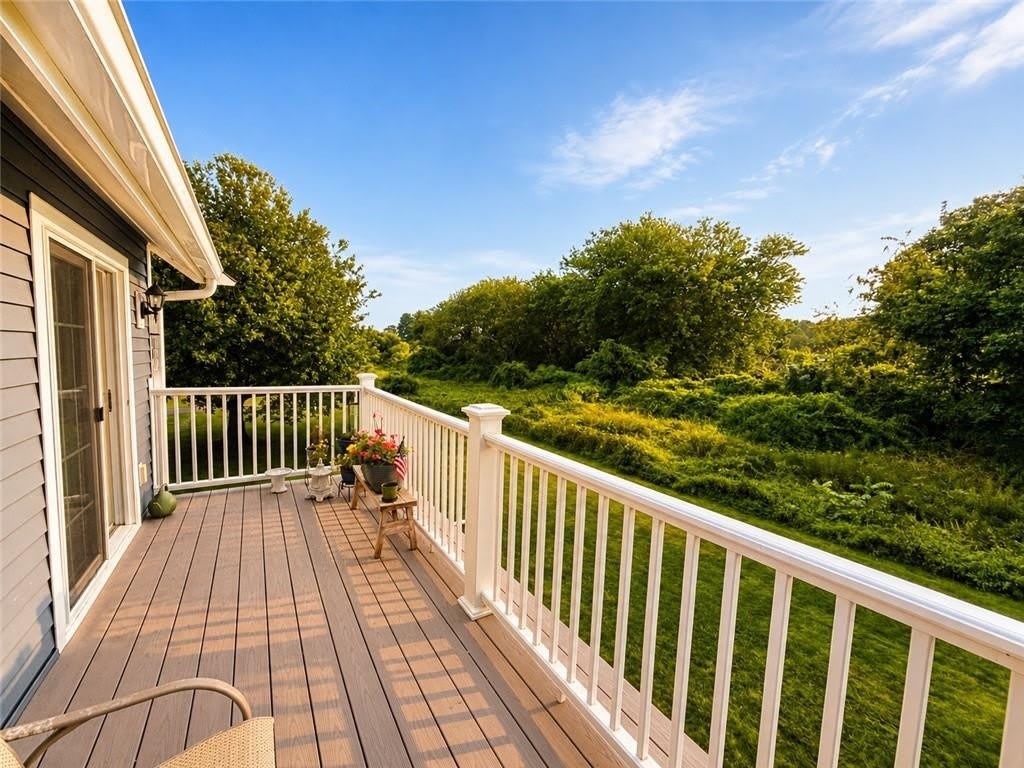 520 Corey Lane – photo 4