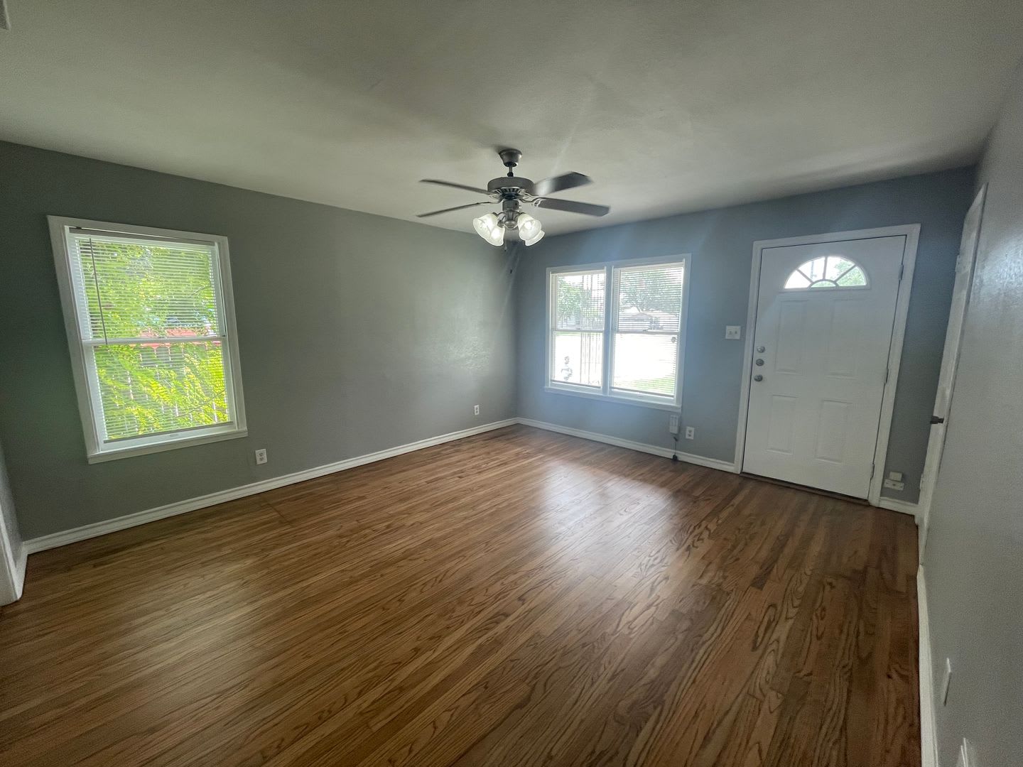 Priced To Rent 3 1 5 Nice Update Accepting Sec 8 – photo 3