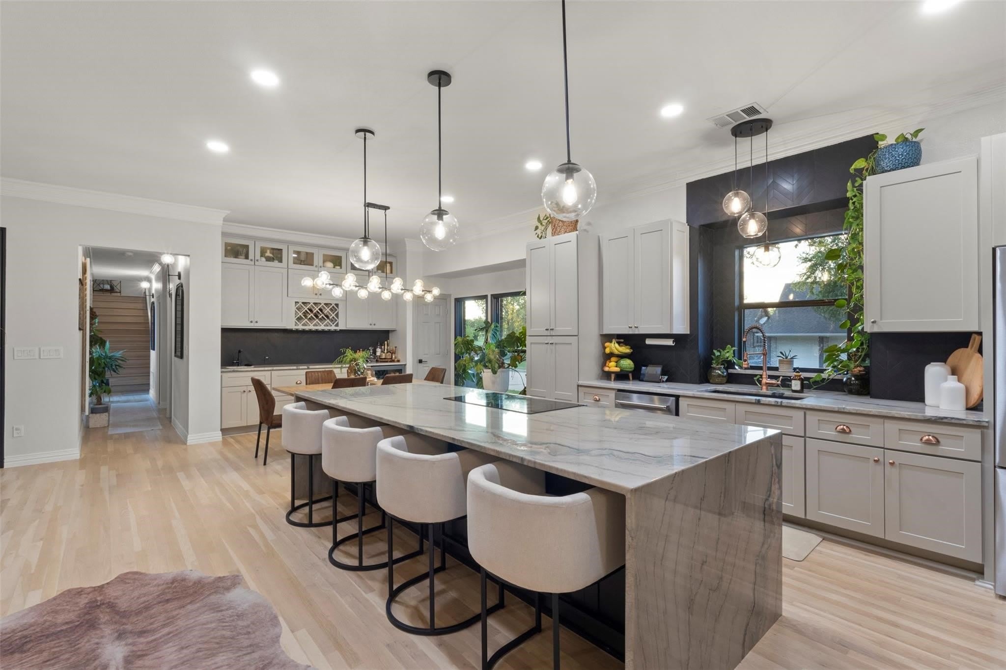 1504 Brook Lane – photo 4