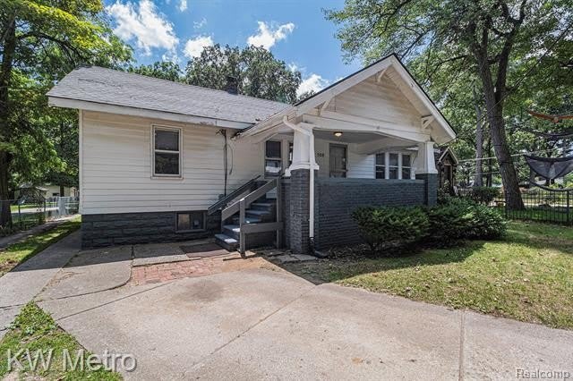 508 West PARKDALE Avenue – photo 2