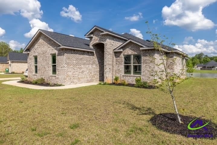 112 Gwendolyn Avenue – photo 1