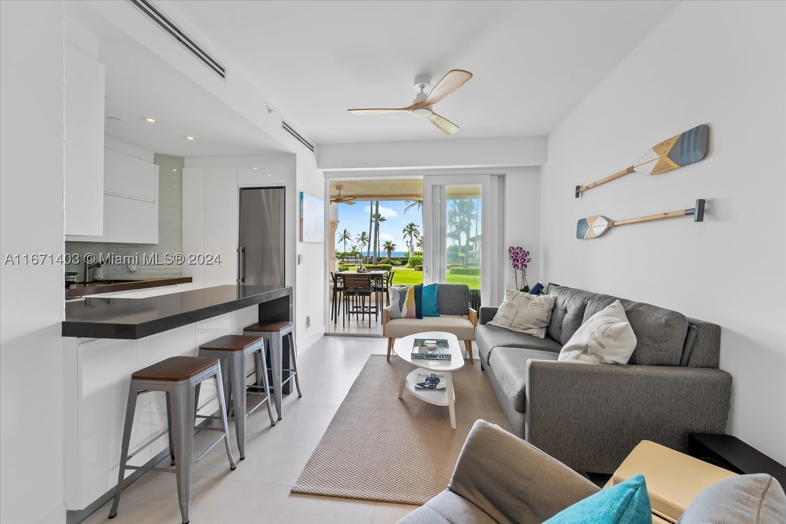 15713 Fisher Island Dr – photo 4