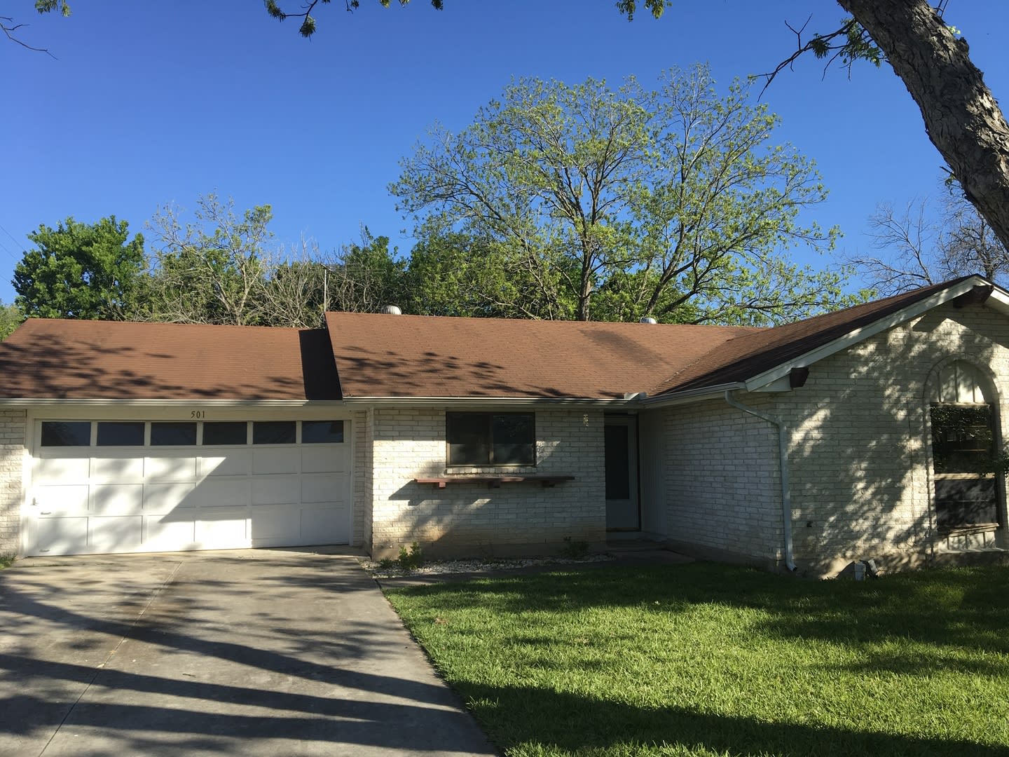 Welcome to 501 Marilyn Drive! – photo 1