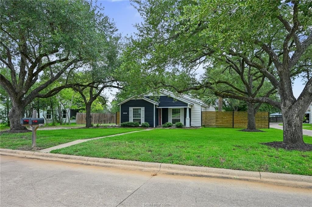 3805 Ridgewood Street – photo 2