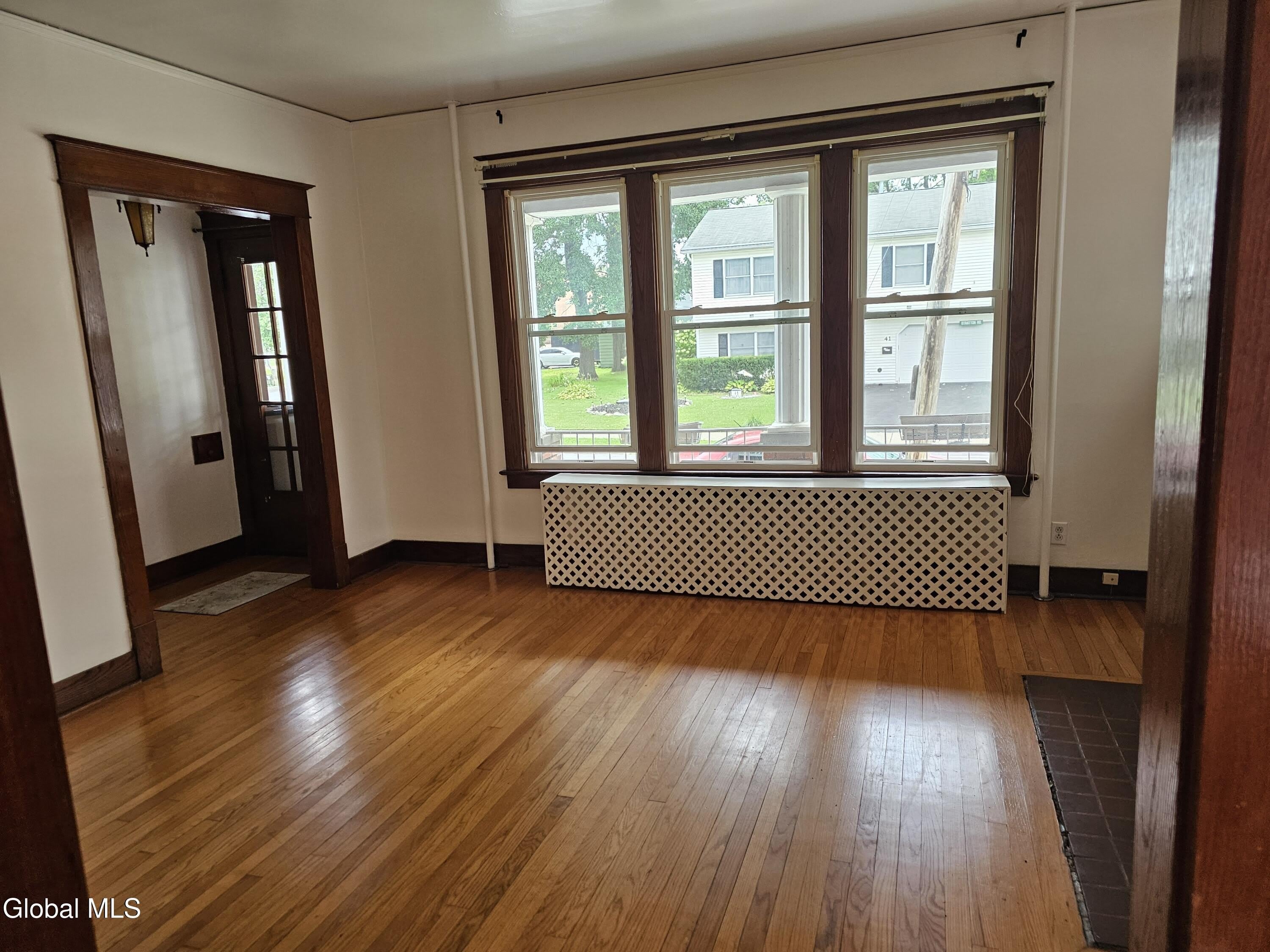 28 Arcadia Avenue – photo 4
