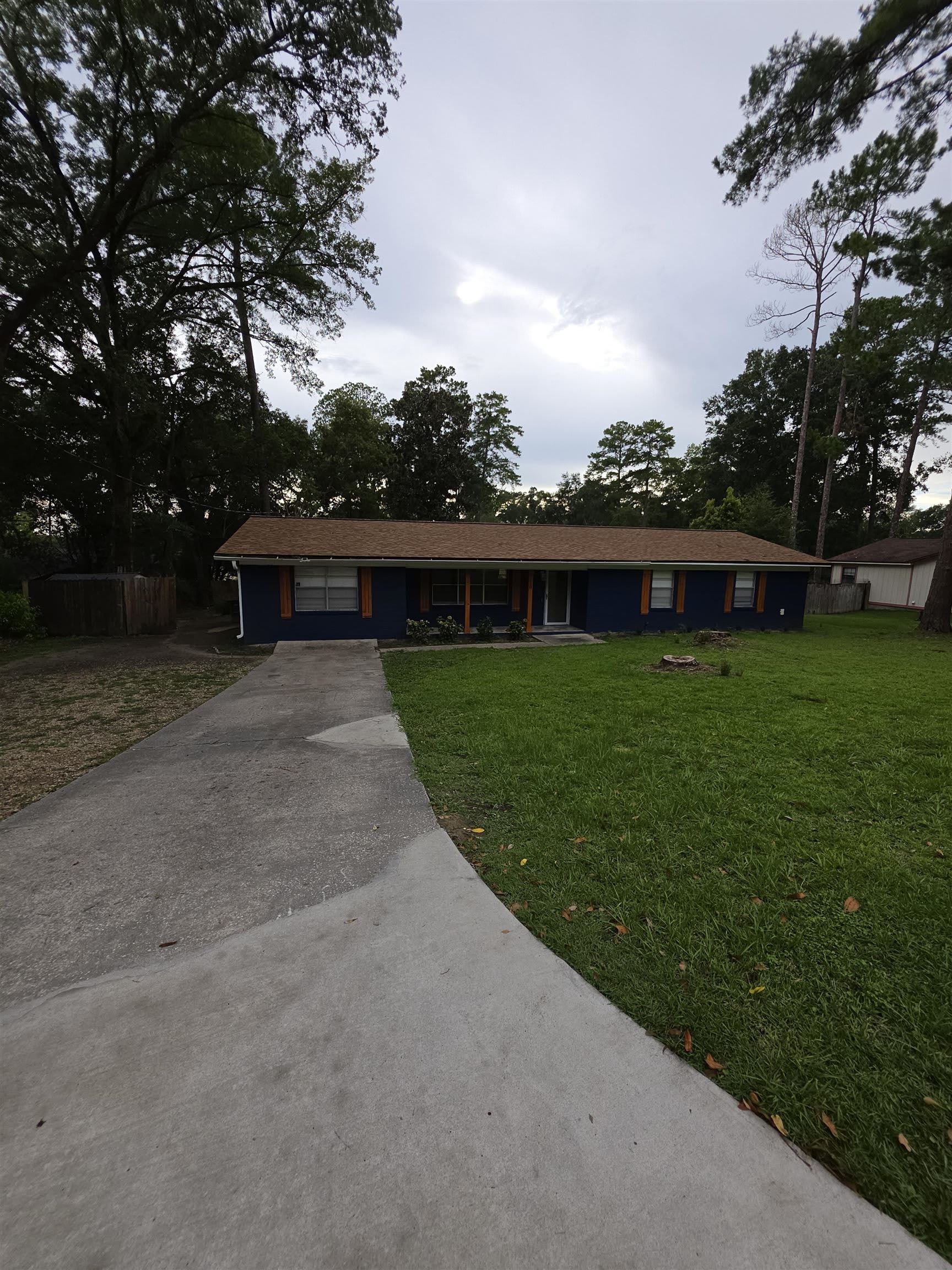1110 Cuerno Street – photo 1