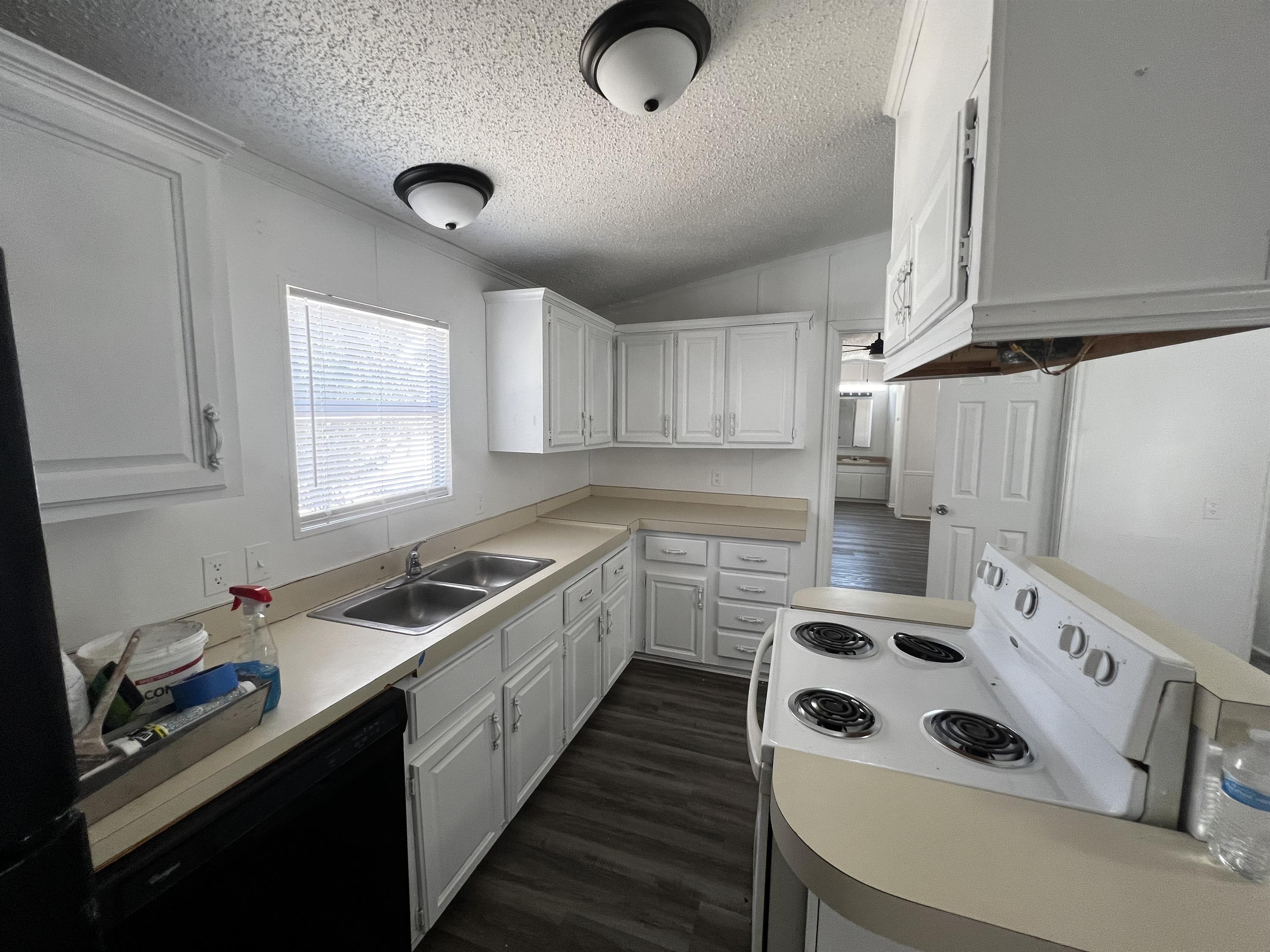 Harris Hill Drive 1405 – photo 2