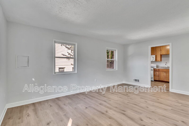 5809 Fifer Drive – photo 2