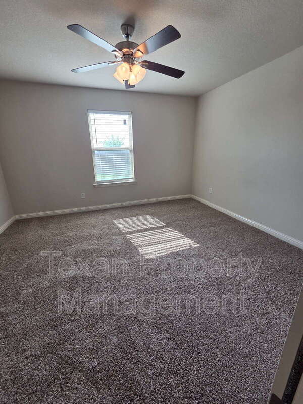 3002 Weave Court – photo 3