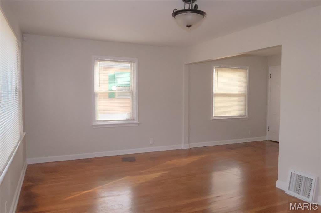 10131 Cabot Drive – photo 2