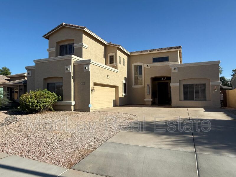 757 W Aloe Pl – photo 1