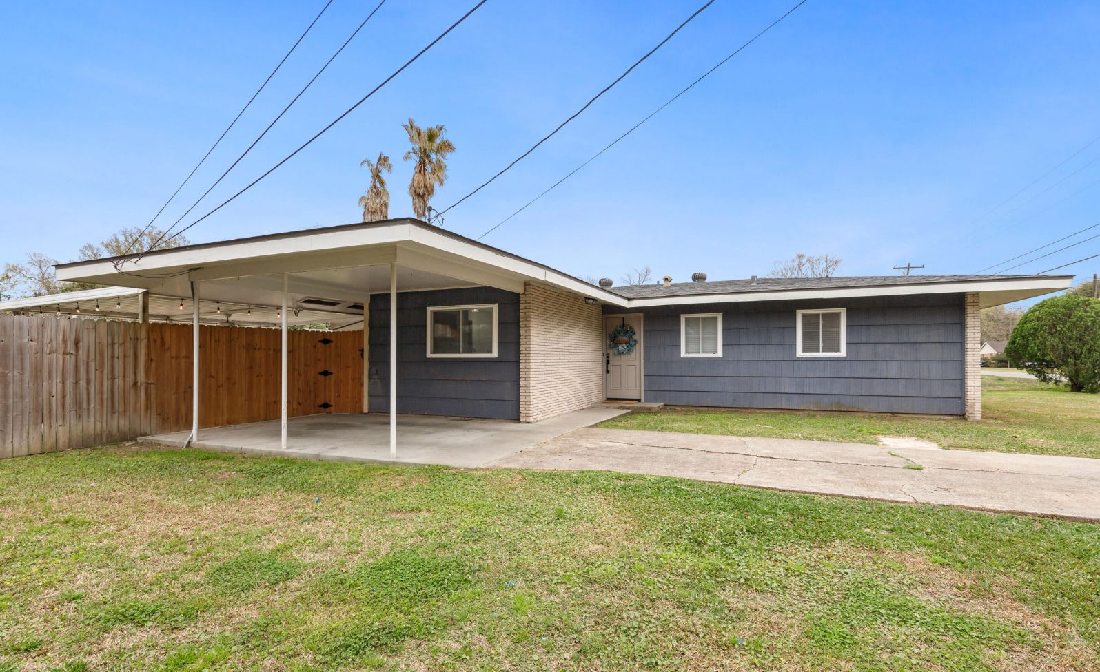 165 Antigua Drive – photo 1