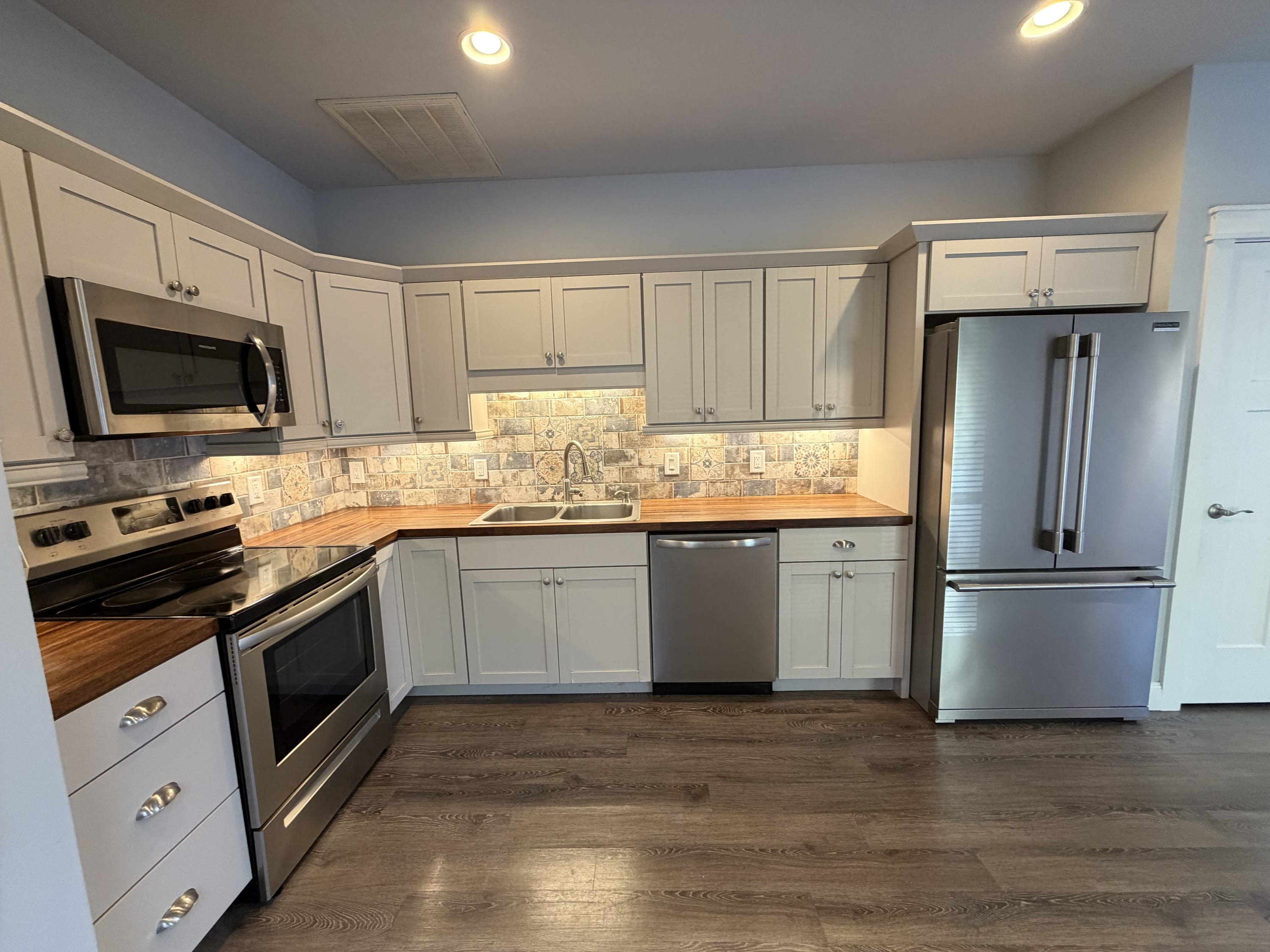 358 Main Street South – photo 5